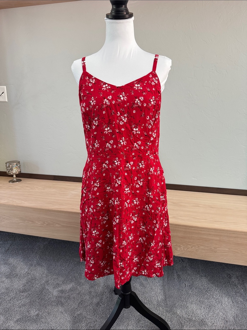Maurices Red Floral Spaghetti-Strap Mini Dress - EUC